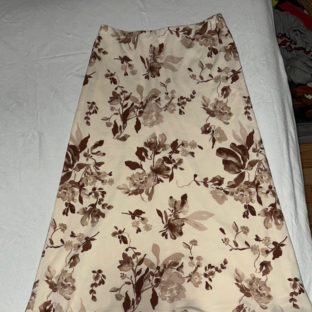Abercrombie & Fitch Cream Midi A-line silk Skirt